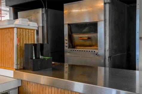 4861 N Ridge Ashtabula OH 44004