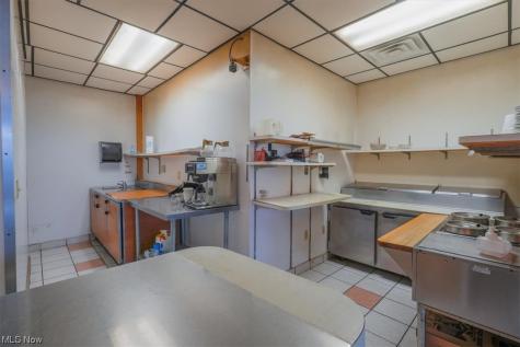 4861 N Ridge Ashtabula OH 44004