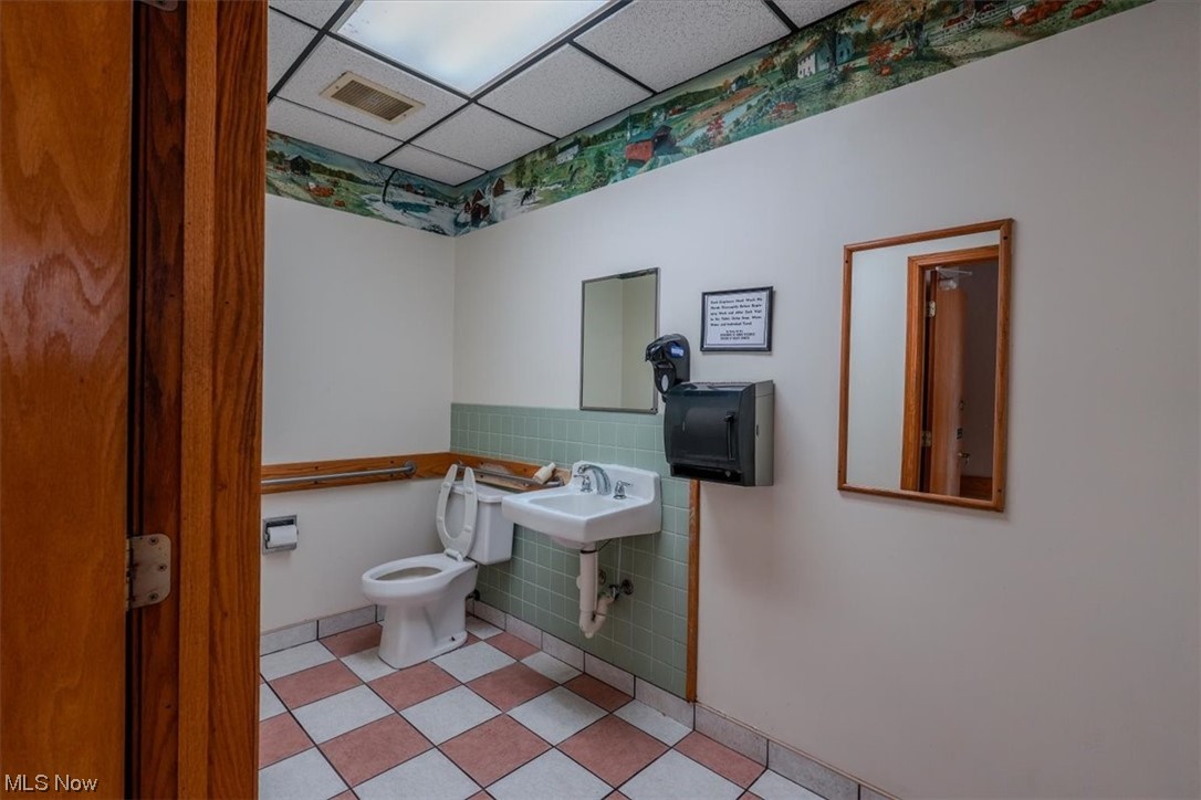 4861 N Ridge Ashtabula OH 44004