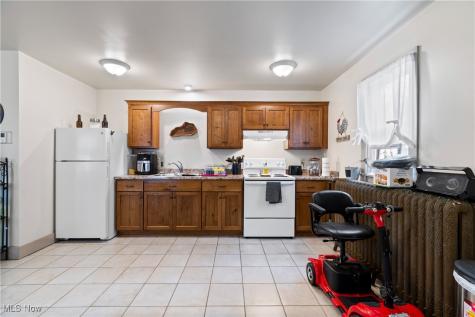346 E Bowman Street Wooster OH 44691