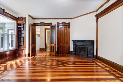 346 E Bowman Street Wooster OH 44691