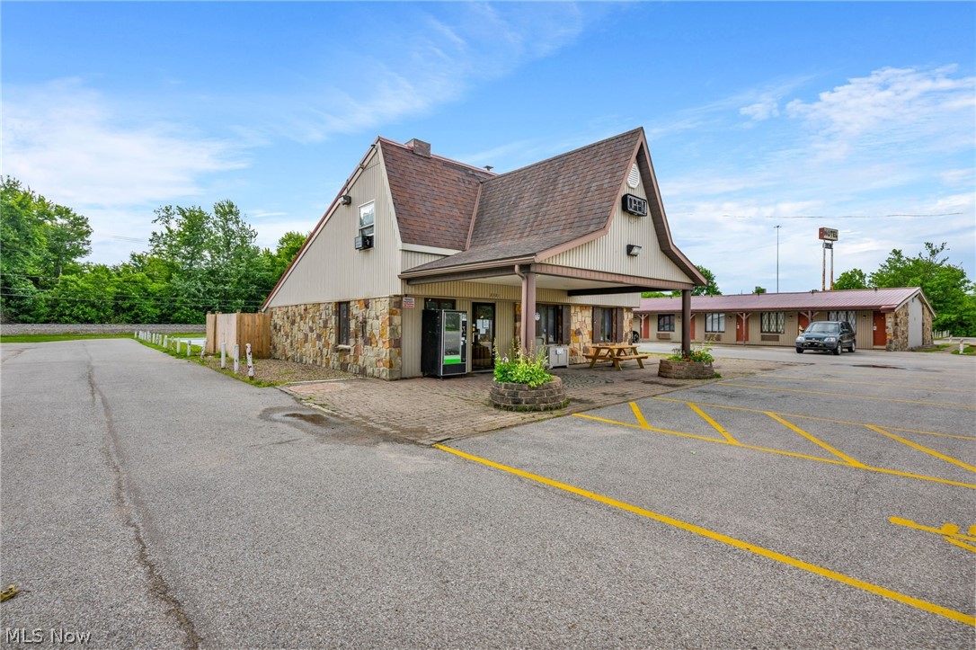 2321 Southgate Cambridge OH 43725
