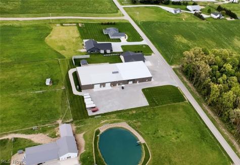 7907 Nonpariel Road Fredericksburg OH 44627
