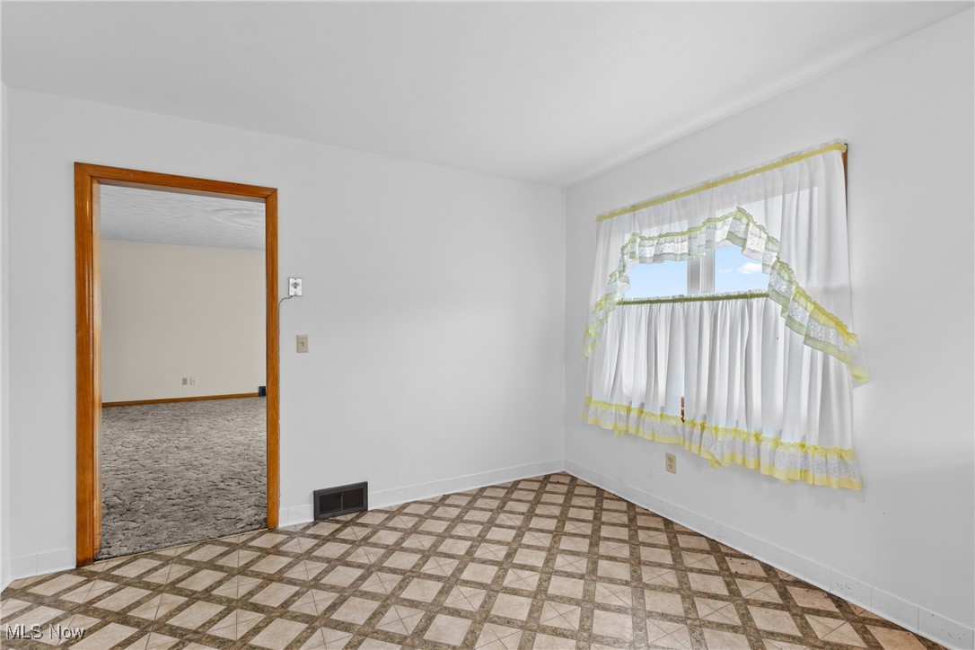 97 W 41st Street Shadyside OH 43947