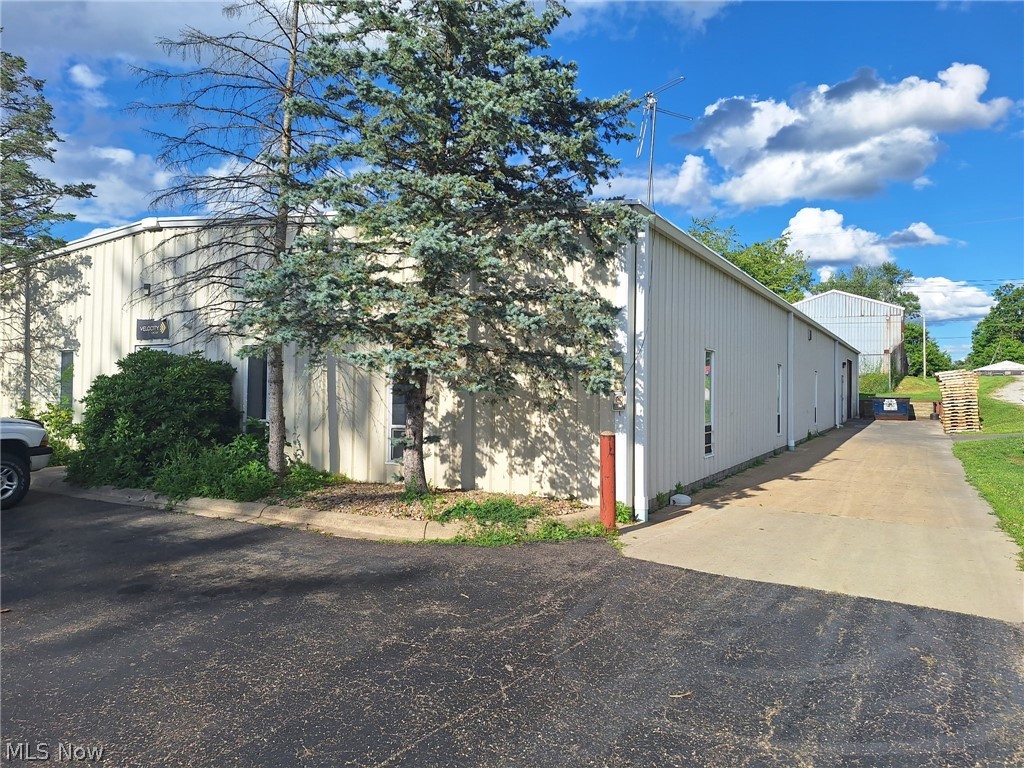 534 N 1st Street Cambridge OH 43725
