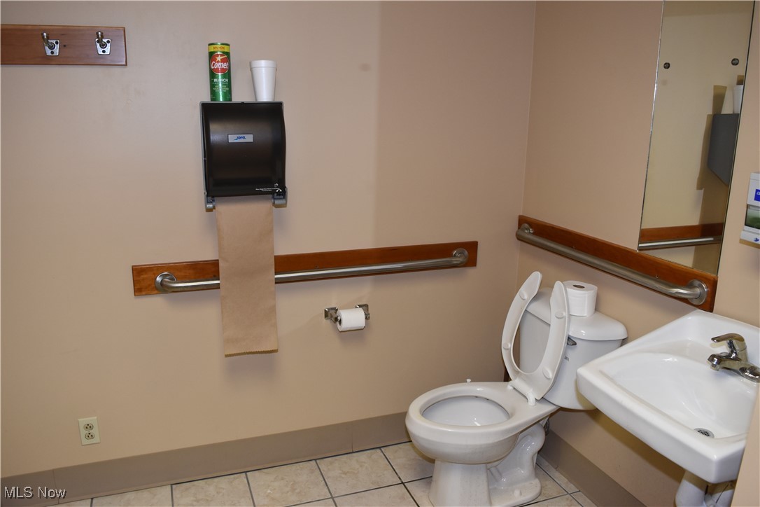 9 S 5th Street Martins Ferry OH 43935