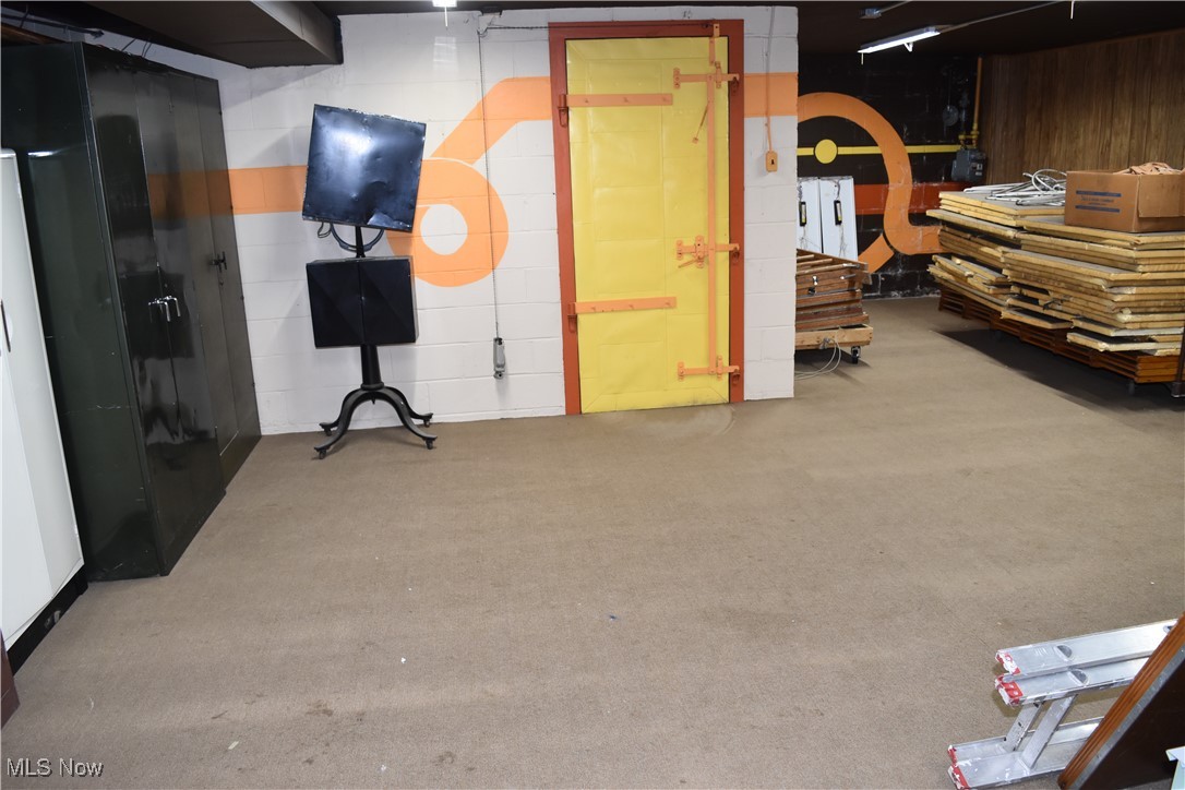 9 S 5th Street Martins Ferry OH 43935