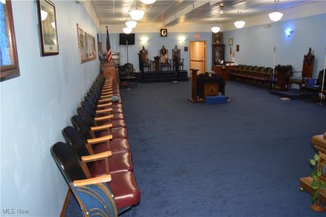 9 S 5th Street Martins Ferry OH 43935