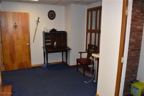 9 S 5th Street Martins Ferry OH 43935