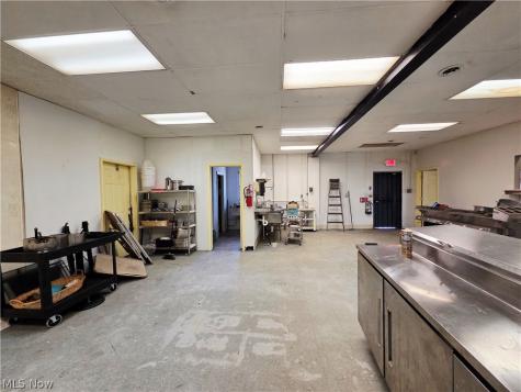 2229 W 21st Street W Lorain OH 44052