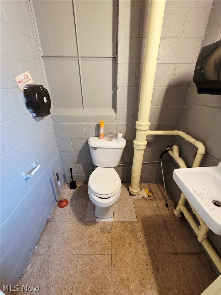 2229 W 21st Street W Lorain OH 44052