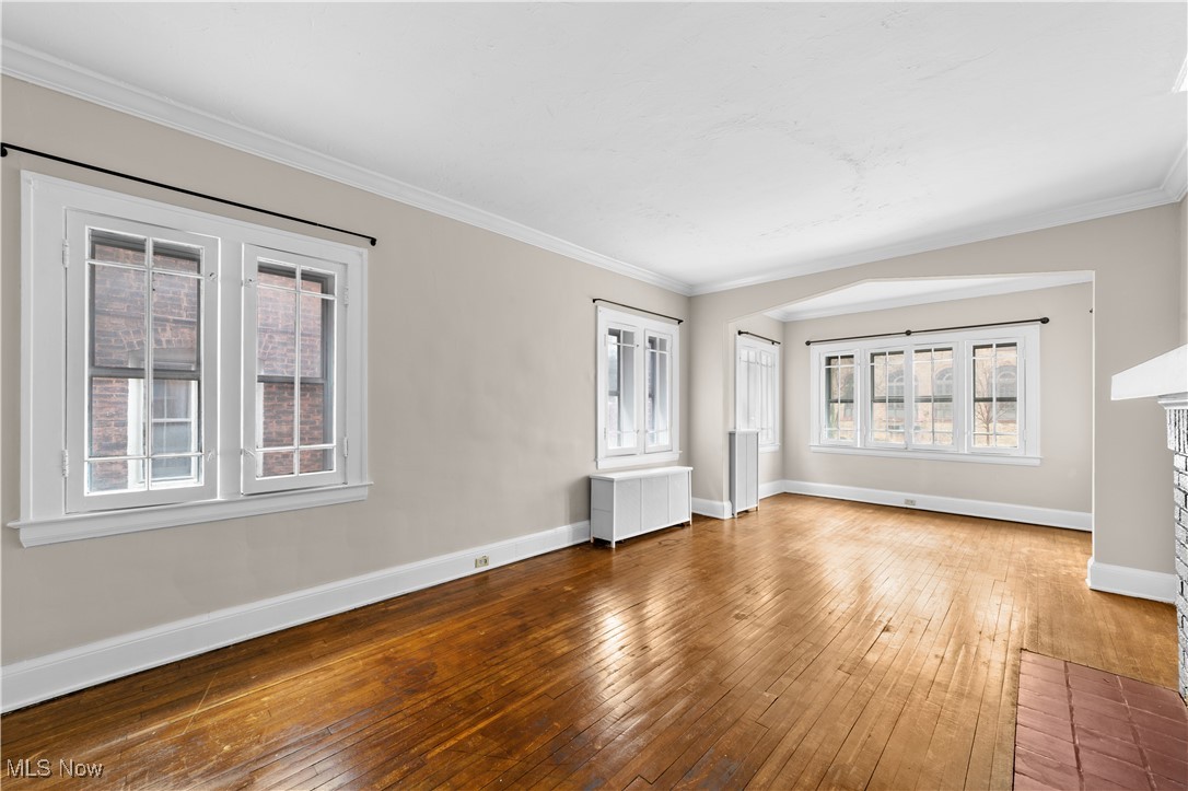 2122 Surrey Road Cleveland Heights OH 44106