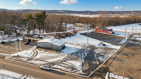 1414 Chestnut Street Coshocton OH 43812