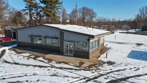 1414 Chestnut Street Coshocton OH 43812