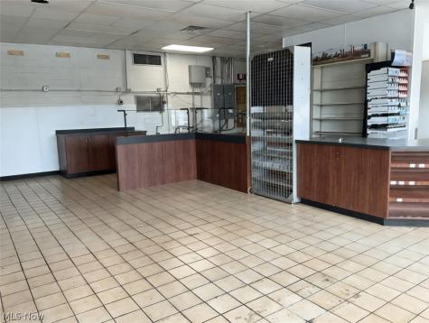 1414 Chestnut Street Coshocton OH 43812