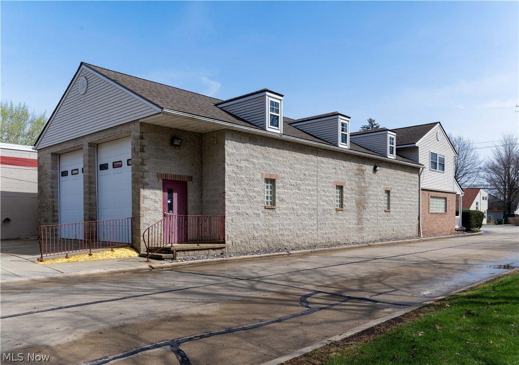 186 Lear Road Avon Lake OH 44012