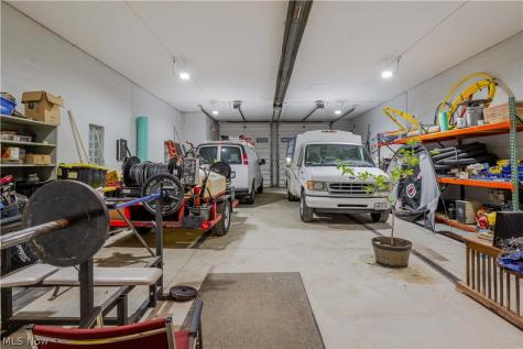 186 Lear Road Avon Lake OH 44012
