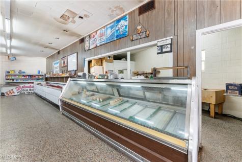 11 Canal Street E Navarre OH 44662