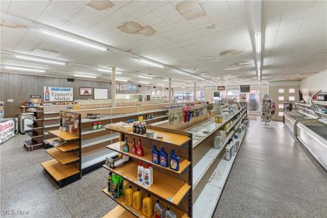 11 Canal Street E Navarre OH 44662