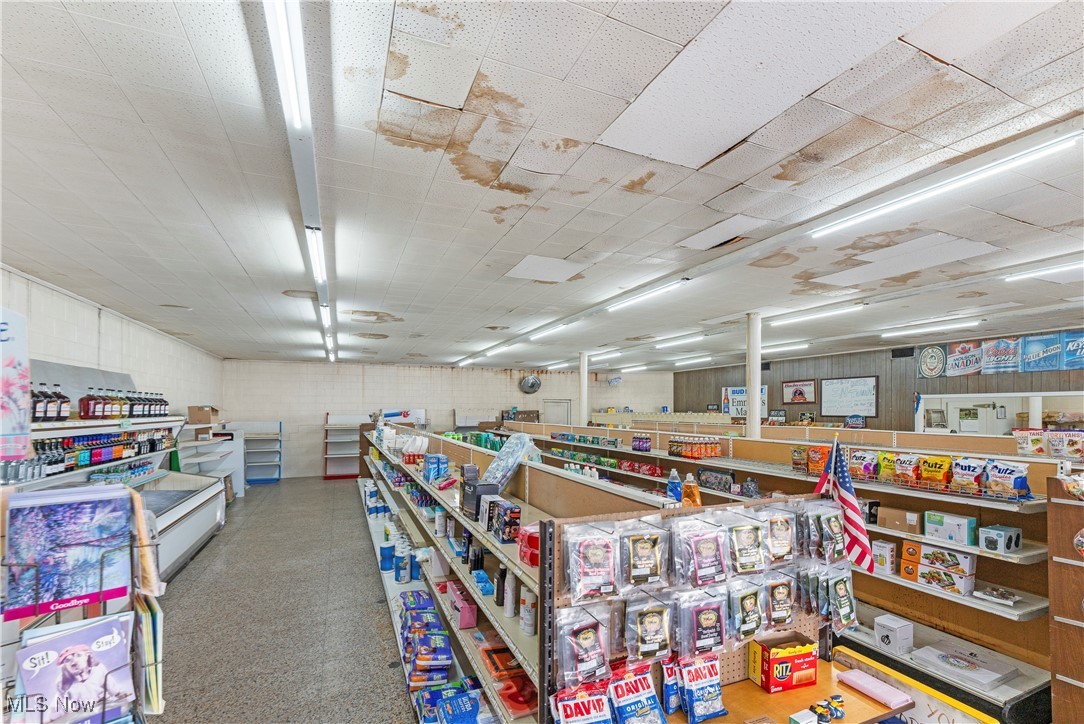 11 Canal Street E Navarre OH 44662