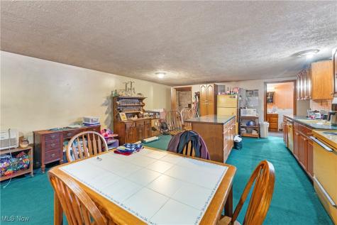 11 Canal Street E Navarre OH 44662