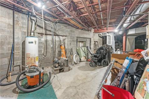 11 Canal Street E Navarre OH 44662