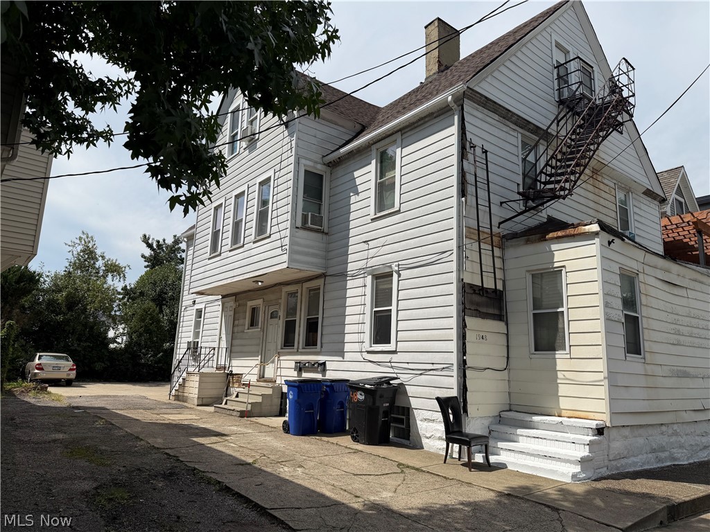 1946 E 124th Place Cleveland OH 44106