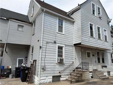 1946 E 124th Place Cleveland OH 44106