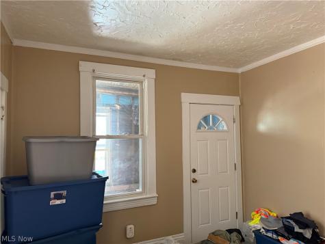 1946 E 124th Place Cleveland OH 44106