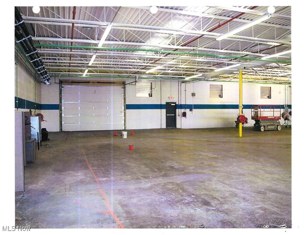 17399 Broadway Avenue Maple Heights OH 44137