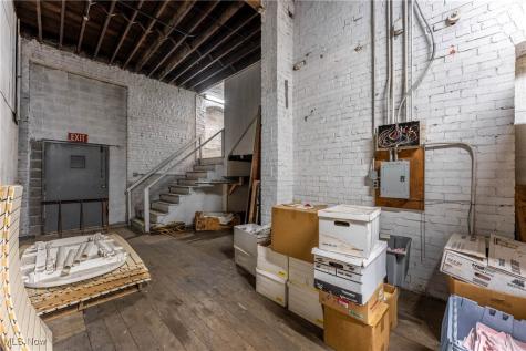 836 Savannah Avenue NE Canton OH 44704