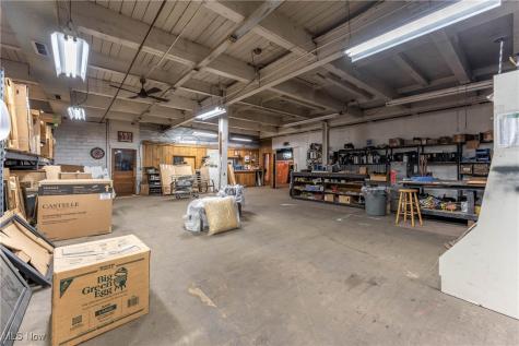 836 Savannah Avenue NE Canton OH 44704