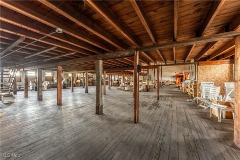 836 Savannah Avenue NE Canton OH 44704