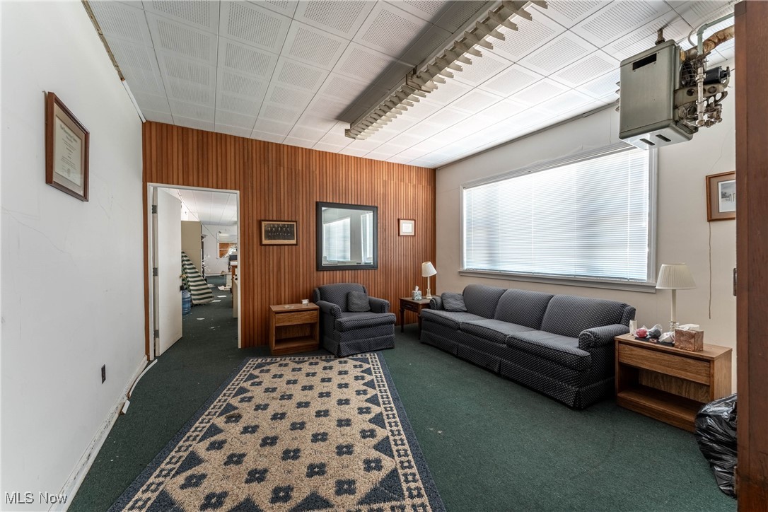 836 Savannah Avenue NE Canton OH 44704