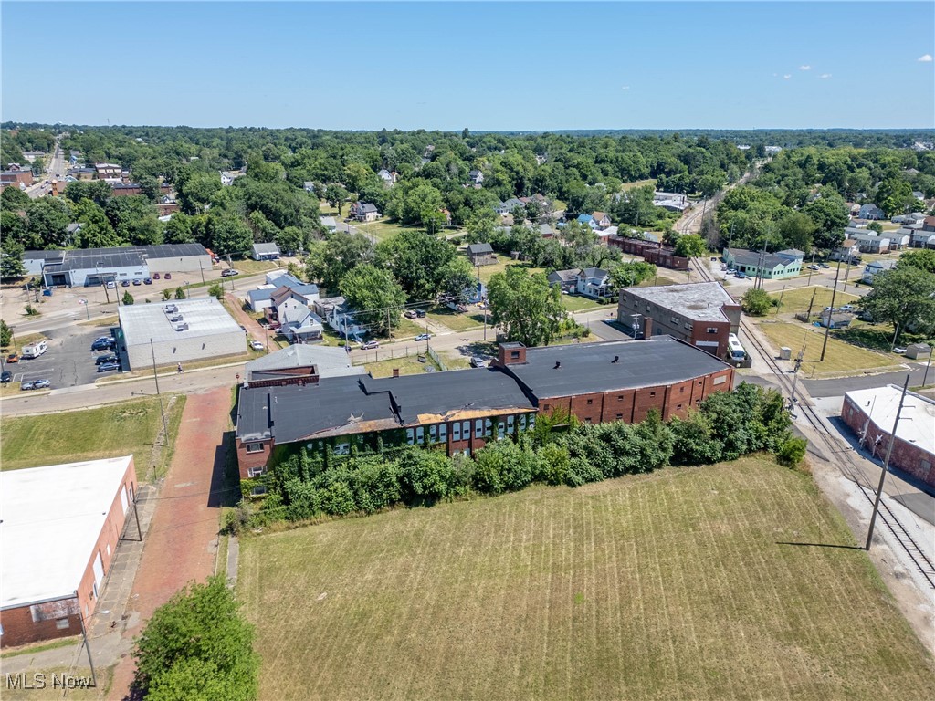 836 Savannah Avenue NE Canton OH 44704