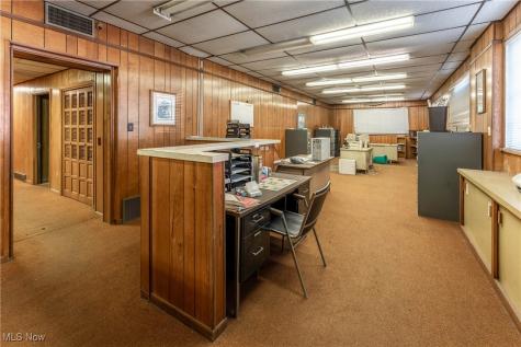 836 Savannah Avenue NE Canton OH 44704