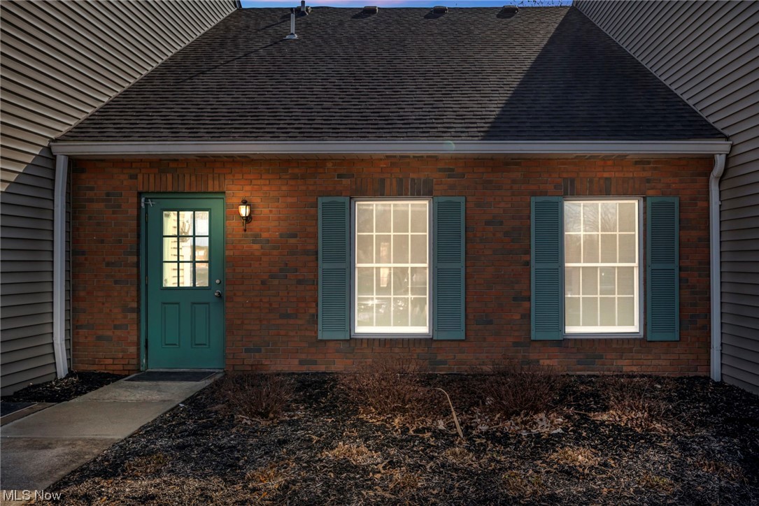 33398 Walker Avon Lake OH 44012