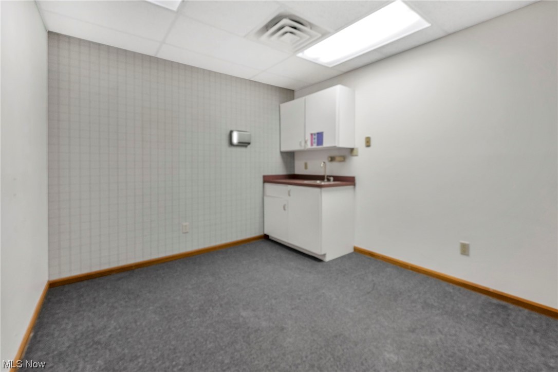 33398 Walker Avon Lake OH 44012