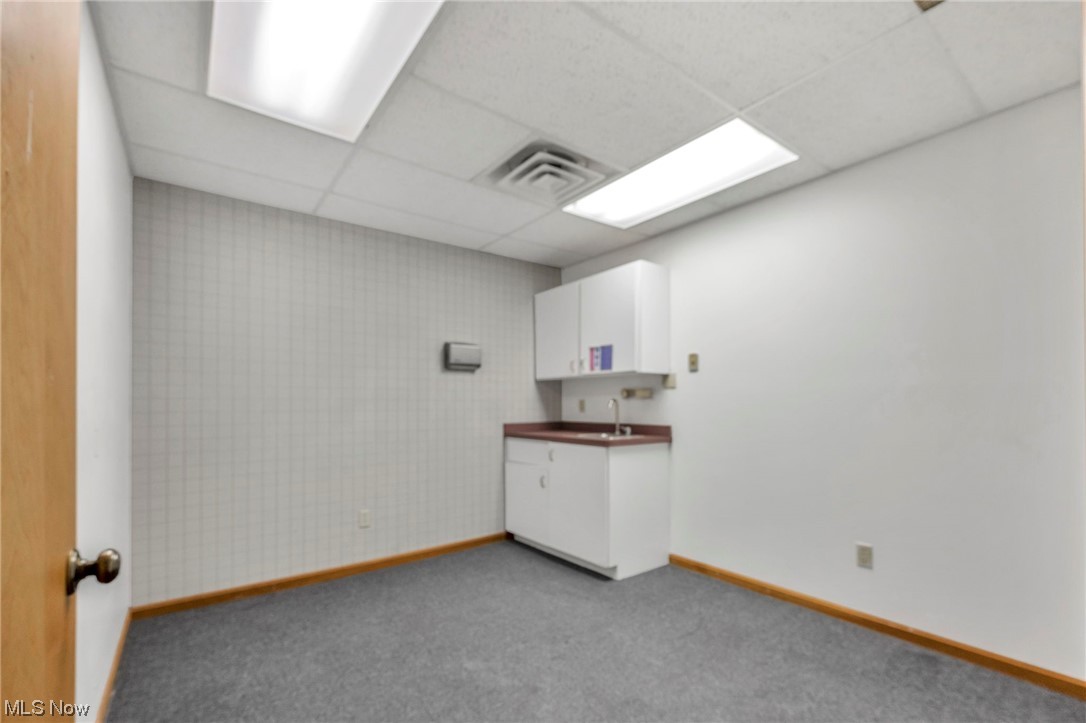 33398 Walker Avon Lake OH 44012