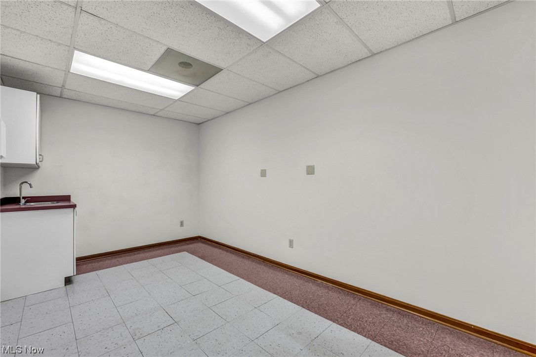 33398 Walker Avon Lake OH 44012