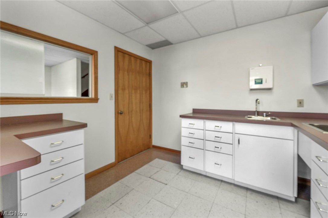 33398 Walker Avon Lake OH 44012