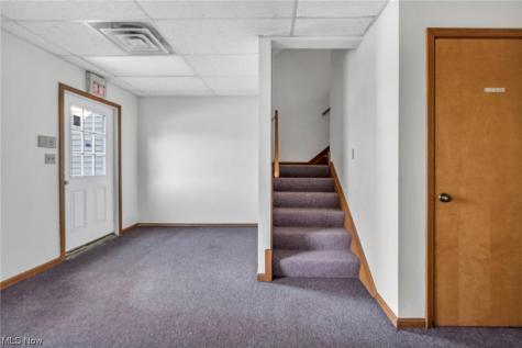 33398 Walker Avon Lake OH 44012