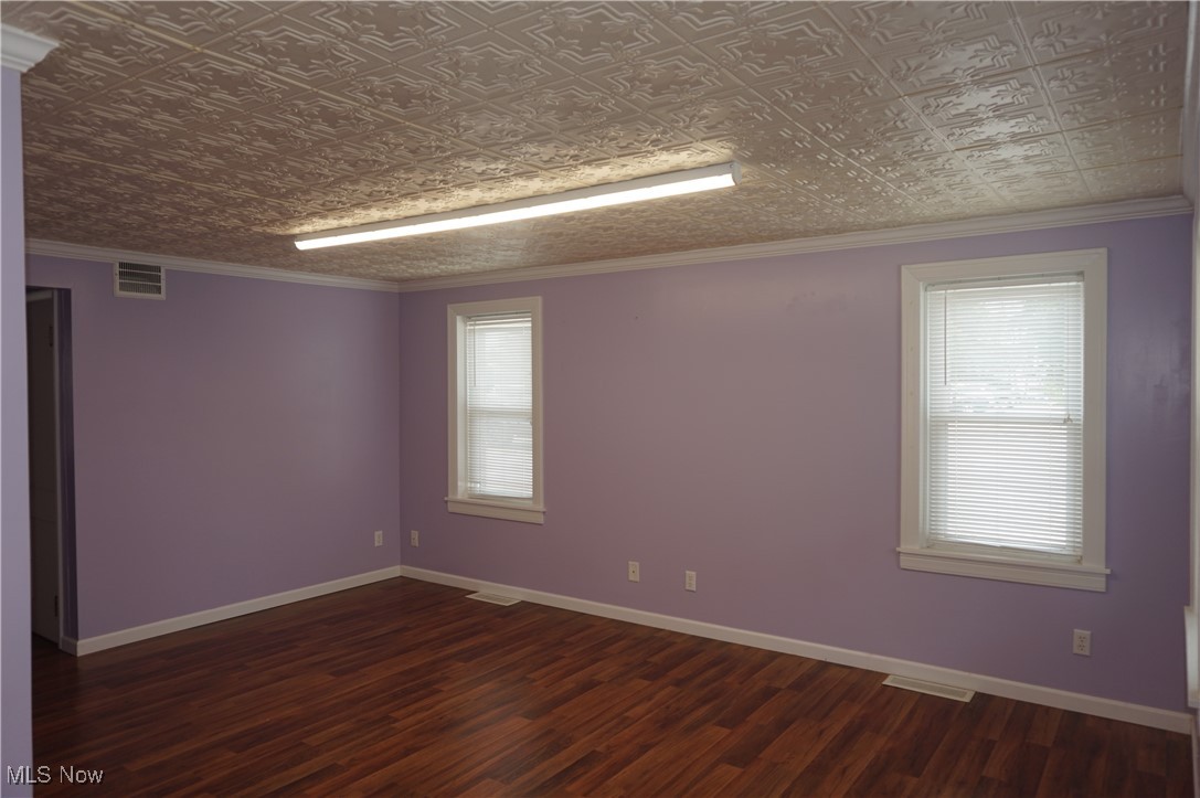 29 Wall Street Jefferson OH 44047