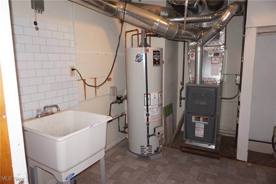 29 Wall Street Jefferson OH 44047