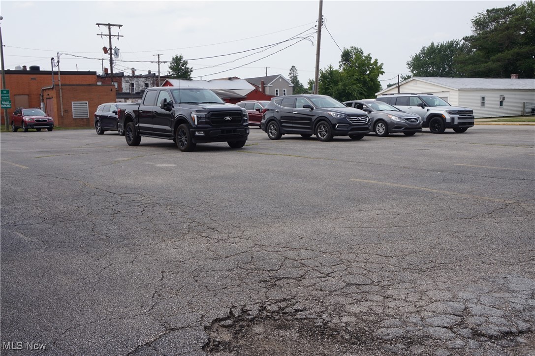 29 Wall Street Jefferson OH 44047