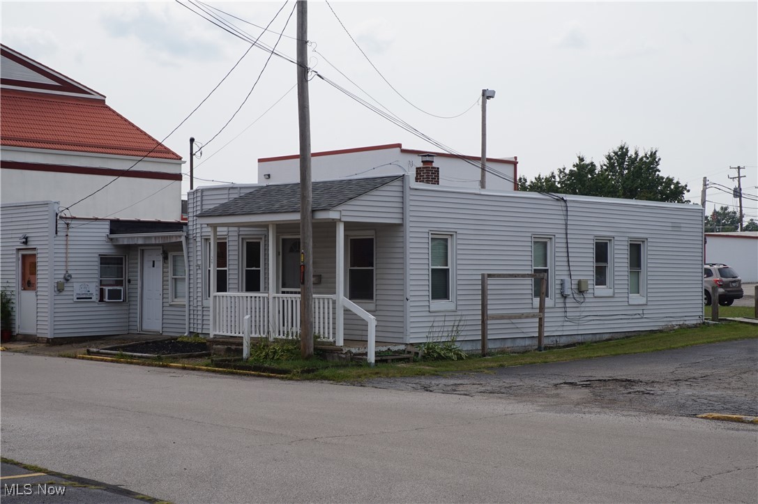 29 Wall Street Jefferson OH 44047