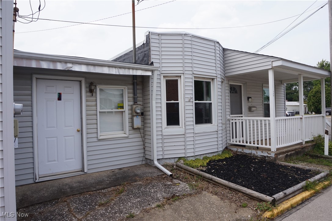 29 Wall Street Jefferson OH 44047
