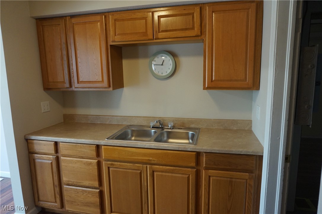 29 Wall Street Jefferson OH 44047