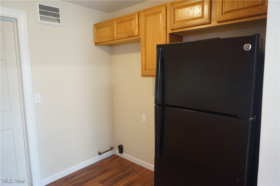 29 Wall Street Jefferson OH 44047