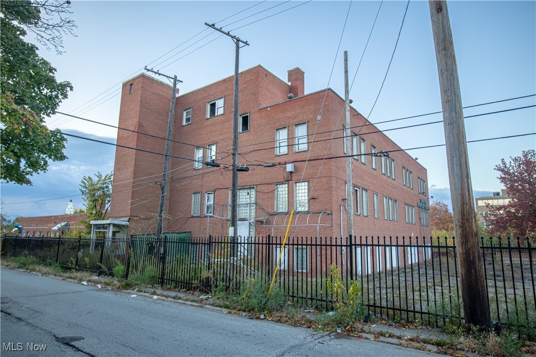 11710 Shaker Boulevard Cleveland OH 44120